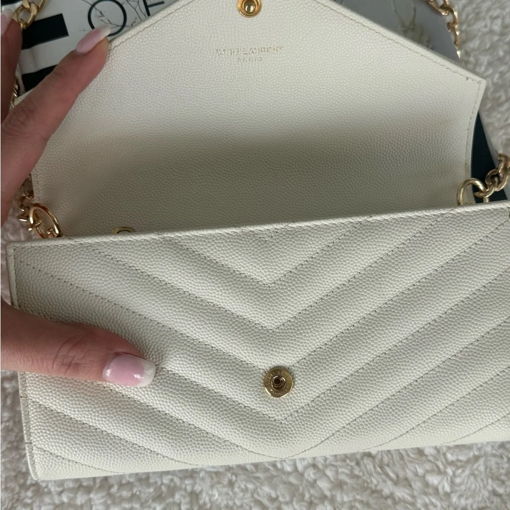 Authentic Yves Saint Laurent Cassandre Wallet Crossbody Bag - Picture 5 of 9